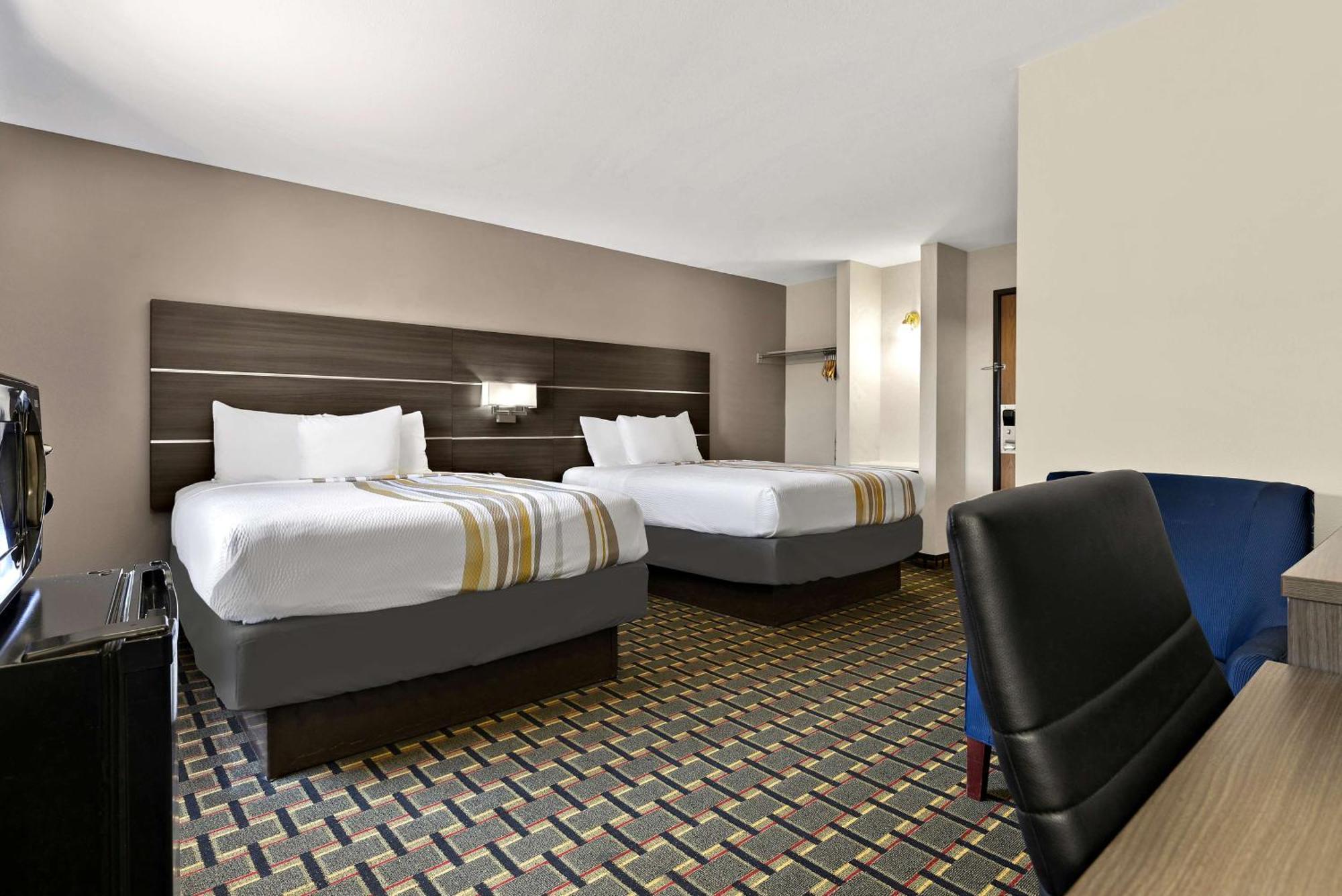 Surestay Plus Hotel By Best Western Tulsa East Екстериор снимка